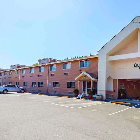 Quality Inn Арлингтон Экстерьер фото